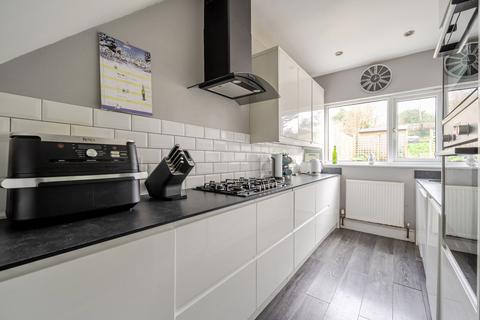 4 bedroom end of terrace house for sale, St. Ladoc Road, Bristol BS31