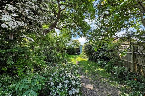 4 bedroom character property for sale, Tonbridge Road, Wateringbury, Maidstone, Kent