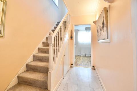 4 bedroom semi-detached house for sale, PINEWOOD AVENUE, HARROW, HA5 4BN