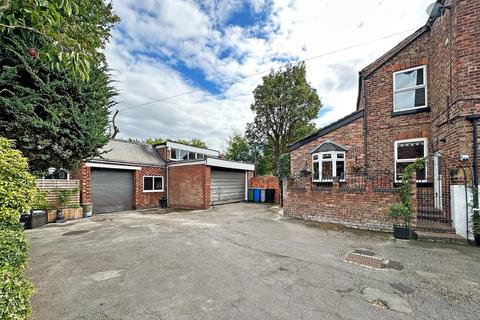 4 bedroom semi-detached house for sale, Park Road, Timperley