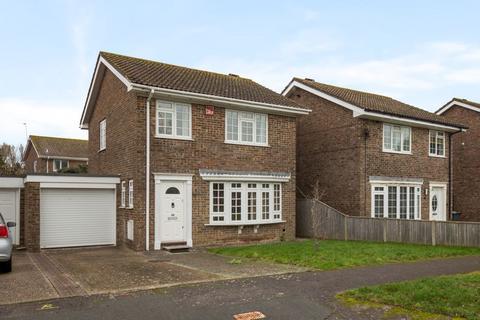 3 bedroom detached house for sale, Island Close, Hayling Island