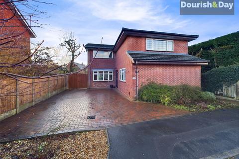 4 bedroom detached house for sale, Chestnut Close, Stafford ST18