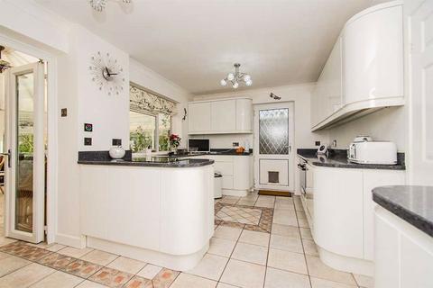 4 bedroom detached house for sale, Princess Street, Burntwood WS7