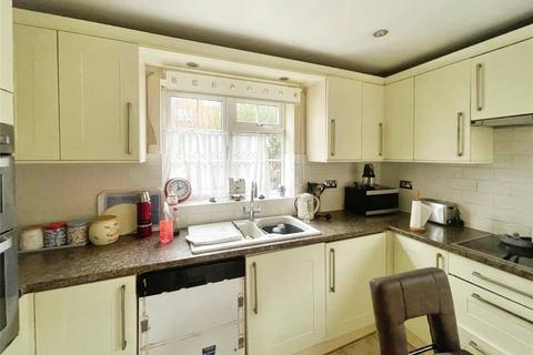 4 bedroom end of terrace house for sale, Jocelyns, Harlow, Essex, CM17