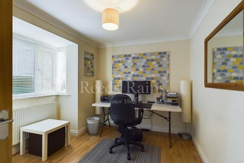 45 Cochrane Drive, Dartford, DA1 2GE