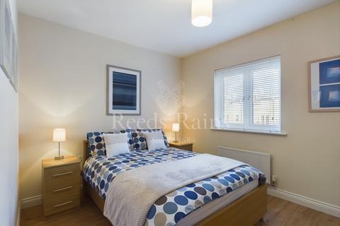 45 Cochrane Drive, Dartford, DA1 2GE