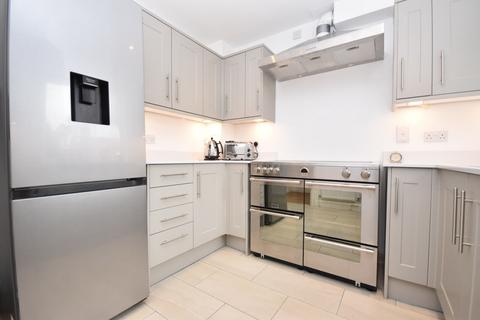 4 bedroom end of terrace house to rent, Station Street, Essex CB11