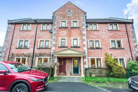 4 bedroom terraced house to rent, Waters Edge Green, Preston PR3