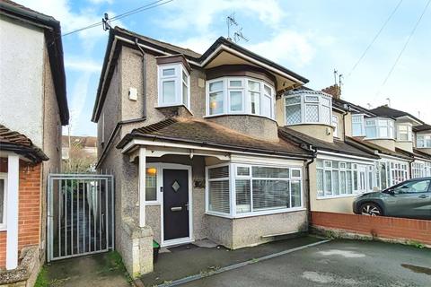 3 bedroom end of terrace house for sale, The Chase, Kent ME4