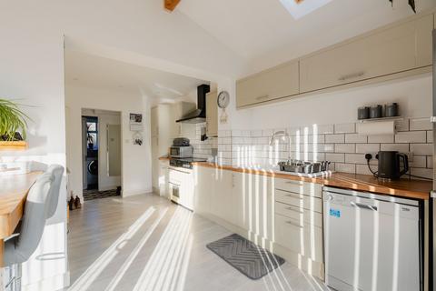 8 Exhibition Road, Crediton, EX17 1EP