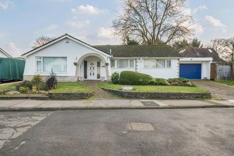 3 bedroom detached bungalow for sale, St. Matthews Drive, Bromley