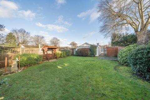 3 bedroom detached bungalow for sale, St. Matthews Drive, Bromley