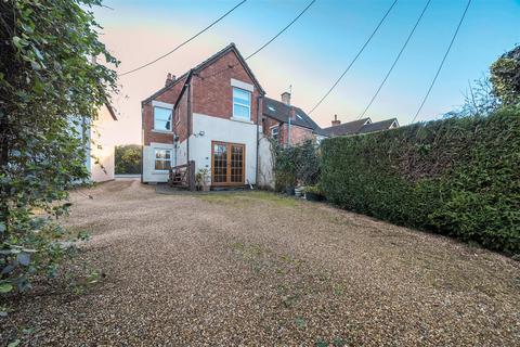 3 bedroom detached house for sale, Bristol Road, Chippenham