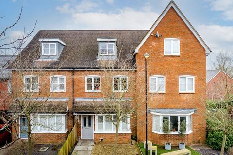 4 bedroom terraced house for sale, Brick Lane, Cuckfield, RH17