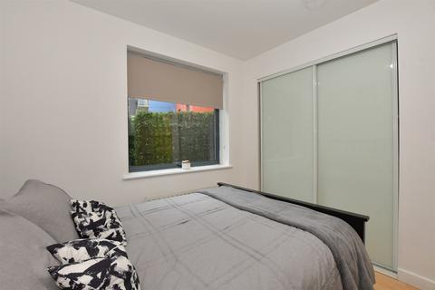 undefined, Spring Place, Barking, Essex