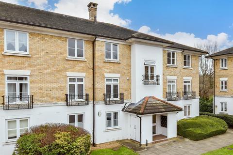 1 bedroom ground floor flat for sale, Kingswood Drive, Sutton, Surrey