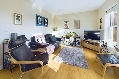 1 bedroom apartment for sale, Huckley Field, Abbeymead, Gloucester