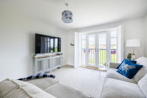 2 bedroom maisonette for sale, Illett Way, Faygate, RH12