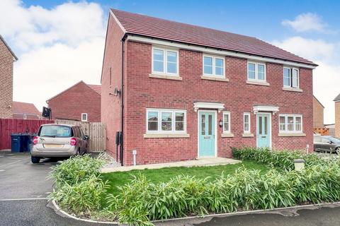 3 bedroom semi-detached house for sale, Waudby Way , Hull HU9