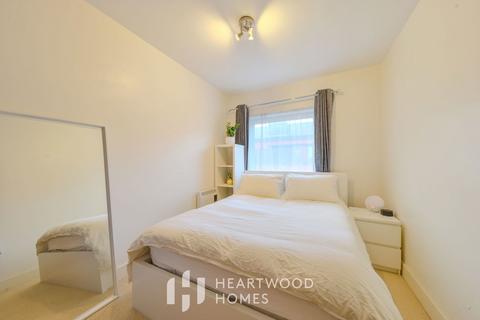 Flat 17, Centurion Court, 83 Camp Road, St Albans, AL1 5JN