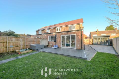 14a Summerfield Close, London Colney, St Albans, AL2 1PT