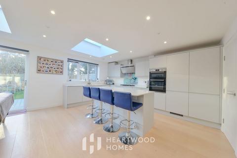 14a Summerfield Close, London Colney, St Albans, AL2 1PT