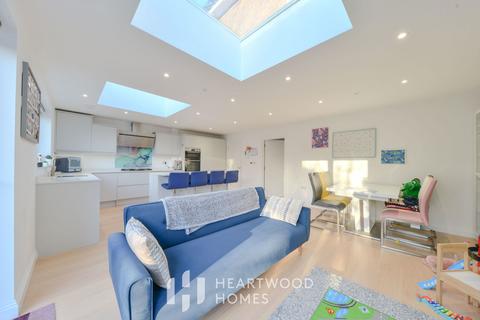 14a Summerfield Close, London Colney, St Albans, AL2 1PT