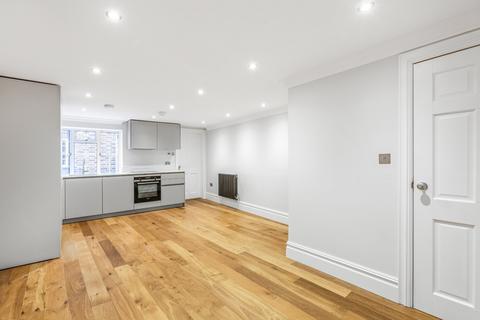 2 bedroom duplex for sale, The Green, Richmond, TW9