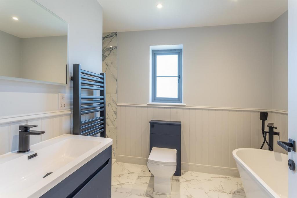Family bathroom