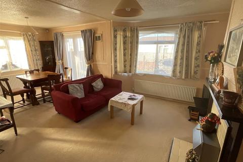 2 bedroom mobile home for sale, Maypole Lane, Yapton, Arundel, West Sussex