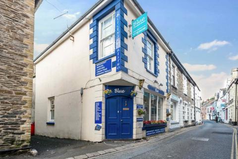 Property for sale, Freehold Commercial Property Located Mevagissey