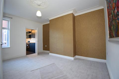 2 bedroom flat for sale, Leighton Street, South Shields