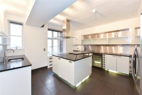 3 bedroom apartment to rent, Chesterfield House, Mayfair W1K