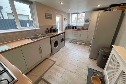 3 bedroom terraced house for sale, Burns Road, Fleetwood FY7