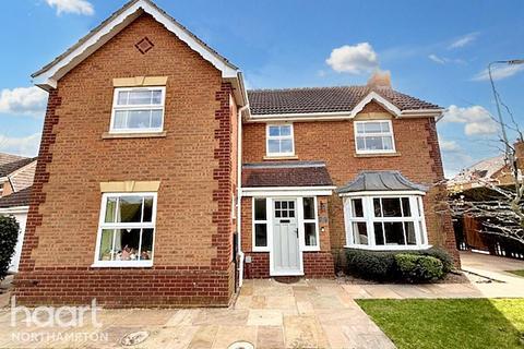 4 bedroom detached house for sale, Longmeadow, Wootton