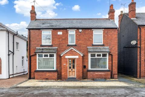 4 bedroom detached house for sale, Neville Avenue, Kidderminster, Worcestershire, DY11