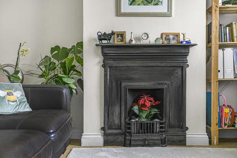 10 Haling Road, South Croydon, CR2 6HS