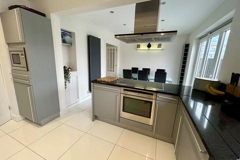 3 Mildenhall, Tamworth, B79 8RS