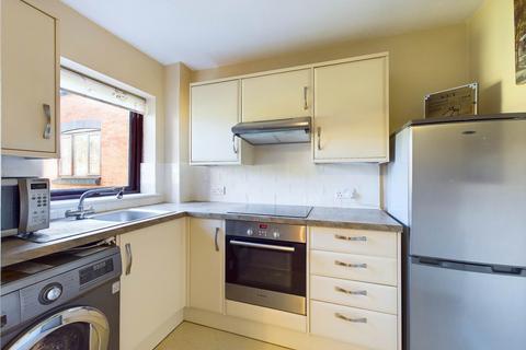 1 bedroom flat for sale, Peel Court, Princes Risborough HP27