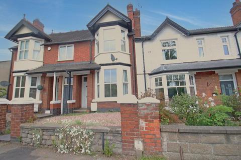 3 bedroom terraced house to rent, Stafford ST17