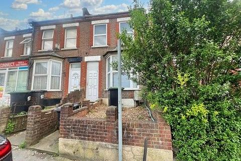 2 bedroom terraced house to rent, Luton LU1