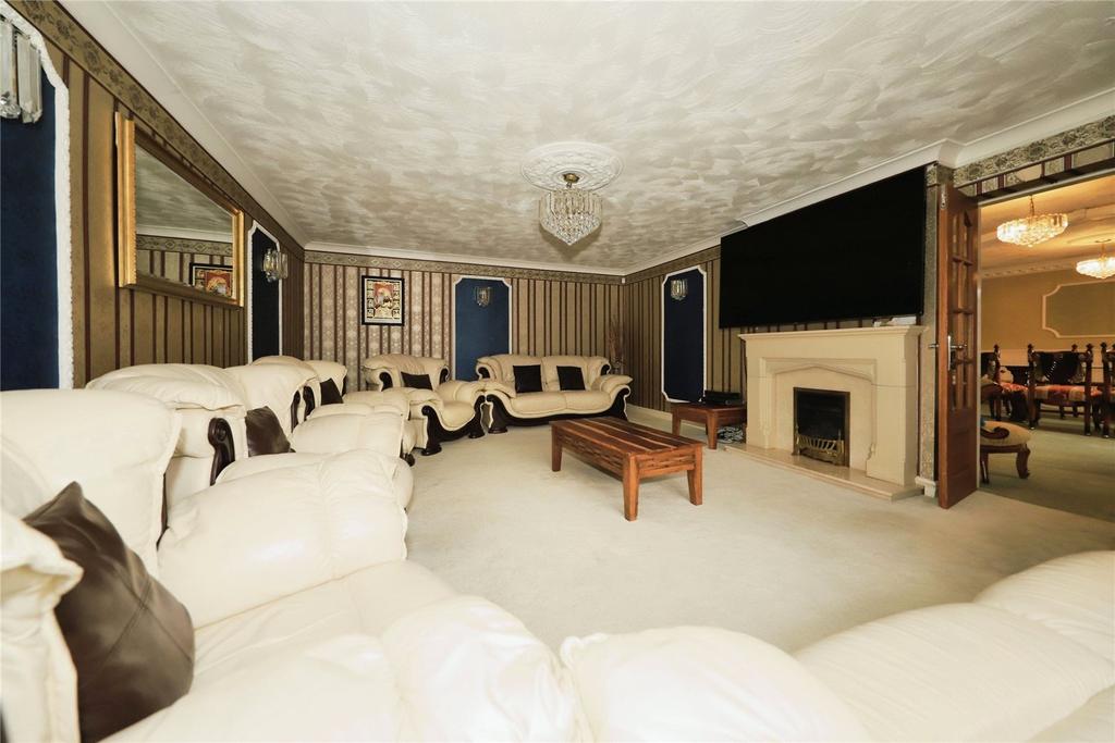 Front Lounge