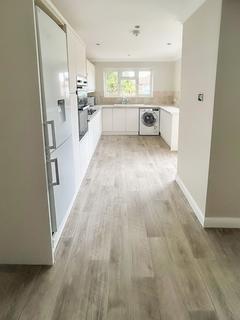20 Abbotts Close, Leigh-on-sea, SS9 4DQ