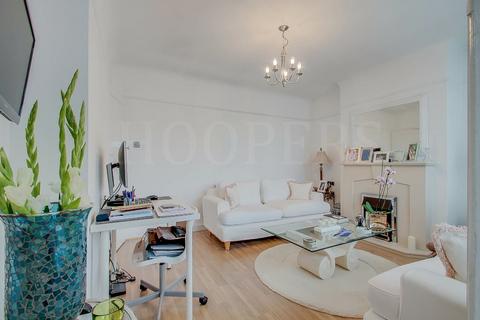 2 bedroom maisonette for sale, Vincent Gardens, London, NW2