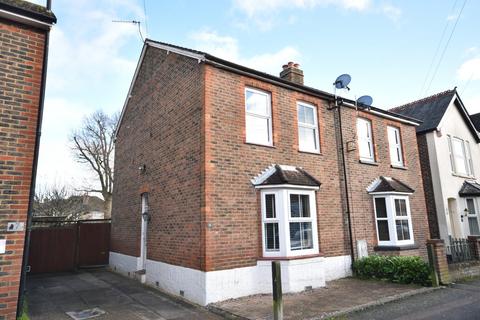 2 bedroom semi-detached house for sale, Horley, Surrey, RH6