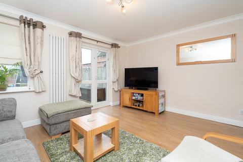 4 bedroom end of terrace house for sale, Wilcon Way, Watford, Hertfordshire, WD25