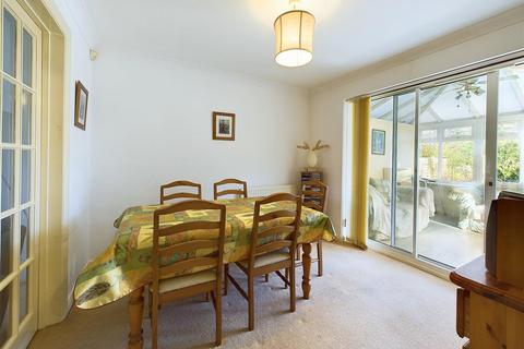 3 Blake Hill Way, Abbeymead, Gloucester, GL4 4QR