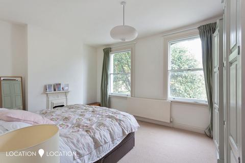 3 bedroom end of terrace house for sale, Tyssen Road, London, N16