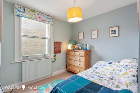 14 Tyssen Road, London, N16 7NA