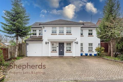 5 bedroom detached house for sale, Sheredes Drive, Hoddesdon EN11